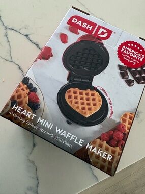 Ash Heart Mini Waffle Maker — Red
